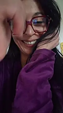 Snapshot of patatinahot87 chatting on February 2026 03:33:01 PM patatinahot87 online show from February 2026 03:33:01 PM