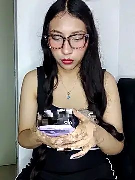 Umaru uwu online show from October 2025 01:57:01 AM