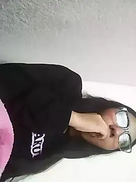 Umaru uwu online show from November 2025 07:02:02 PM