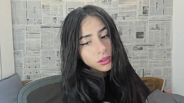 Mhelanny2 online show from January 2025 06:40:01 PM