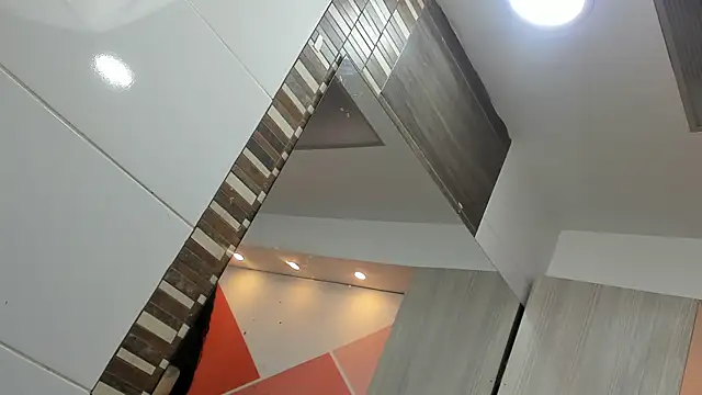 Mhelanny2 online show from September 2025 09:04:02 PM