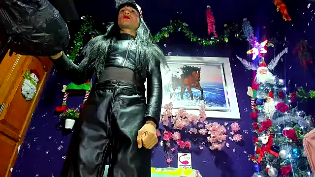 Snapshot of latintransbigcum chatting on February 2025 02:34:02 PM latintransbigcum online show from February 2025 02:34:02 PM