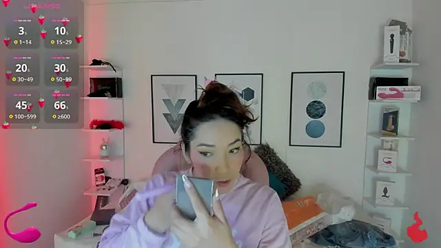 cristal  hot 1 online show from January 2025 04:09:01 AM