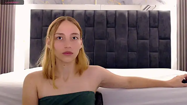 WhiteSun 01 online show from February 2025 03:53:02 PM