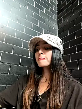 Sam Sara online show from February 2025 05:40:01 PM