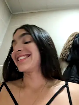 Sam Sara online show from February 2025 01:08:01 PM