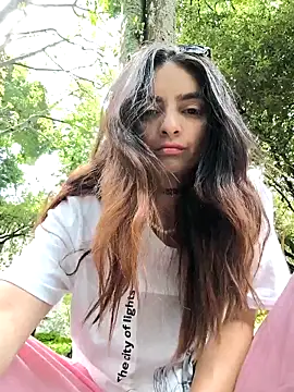 Sam Sara online show from February 2025 04:15:02 PM