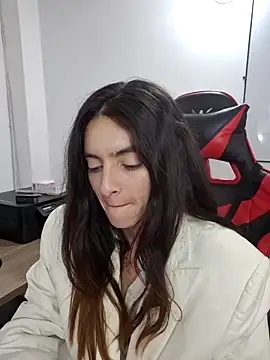 Sam Sara online show from November 2025 05:14:01 PM