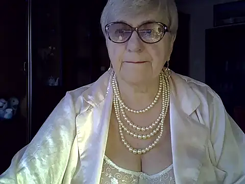 SweetCherry27 online show from February 2025 05:02:02 AM