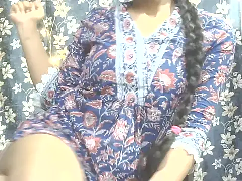 Supriya201 online show from May 2026 03:28:01 PM