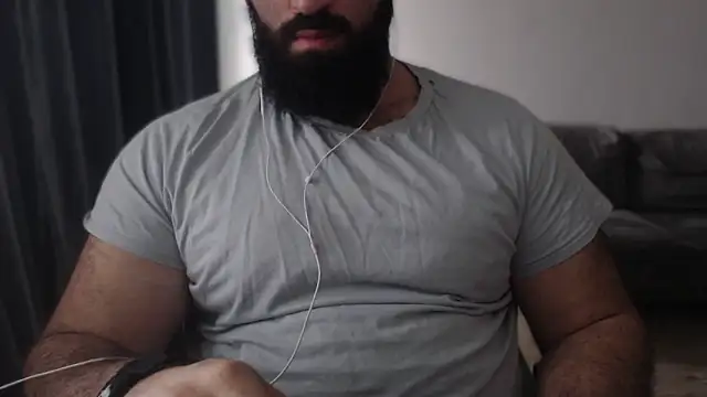 hugemachohandsome online show from November 2025 09:26:02 AM