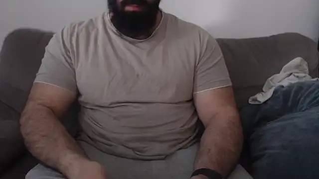 hugemachohandsome online show from April 2026 05:47:01 AM