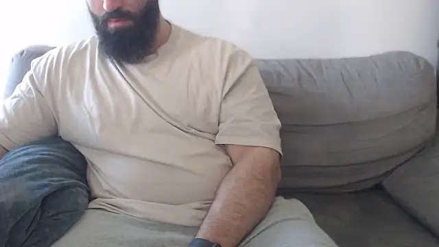 hugemachohandsome online show from April 2026 07:33:02 AM
