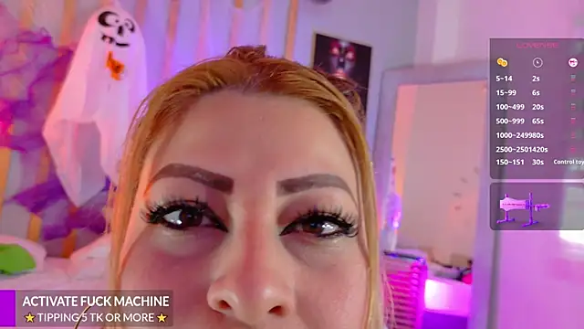 Miss Pawi online show from October 2025 05:28:01 PM