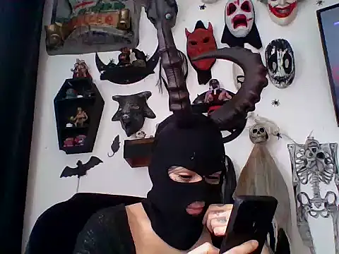 FeticheMacabre online show from February 2026 01:32:02 PM