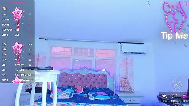 Snapshot of EmmaHills_Sex chatting on February 2025 01:30:02 PM EmmaHills Sex online show from February 2025 01:30:02 PM