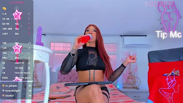 Snapshot of EmmaHills_Sex chatting on March 2025 04:40:02 PM EmmaHills Sex online show from March 2025 04:40:02 PM