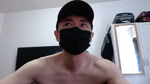 twbobo00715 online show from May 2026 05:08:02 PM