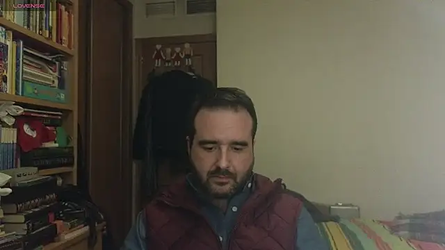 curiosillo83 online show from March 2025 06:23:02 PM