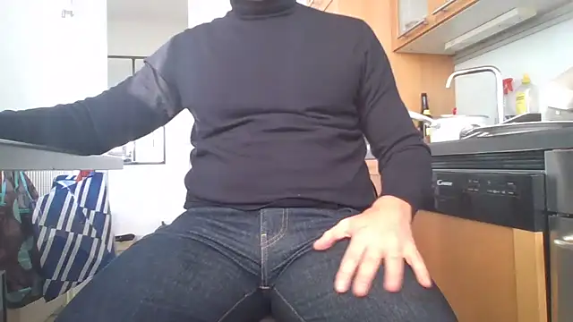 jouet75 online show from January 2026 12:42:01 PM