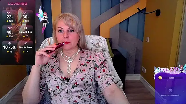 Candy Long online show from April 2026 06:32:02 PM
