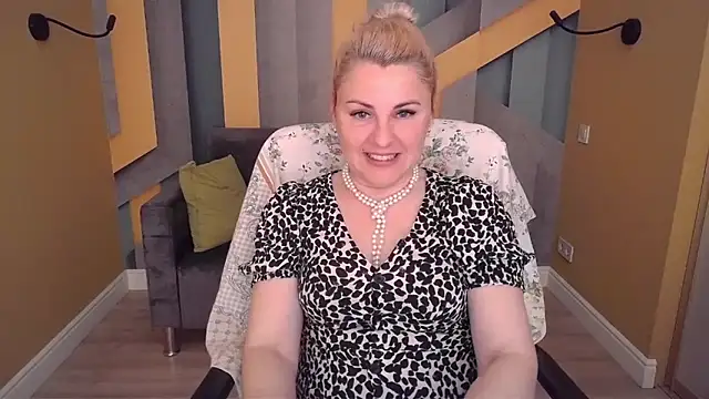 Candy Long online show from May 2026 07:21:02 PM