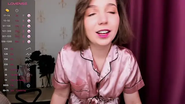 KindHazelHere  online show from February 2025 09:05:02 AM