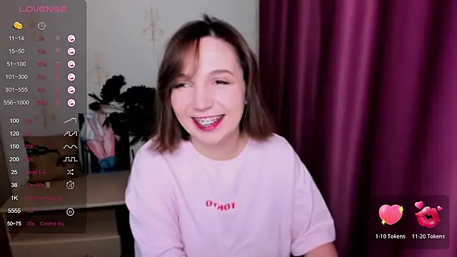 KindHazelHere  online show from February 2025 02:22:02 PM