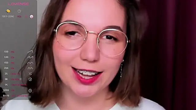 KindHazelHere  online show from February 2025 11:37:01 PM