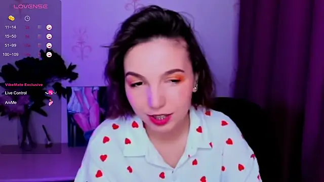 KindHazelHere  online show from October 2025 08:15:02 AM