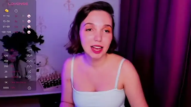 KindHazelHere  online show from November 2025 07:41:02 AM