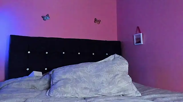 Snapshot of Miis_sara_ chatting on March 2025 08:48:02 PM Miis sara online show from March 2025 08:48:02 PM