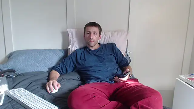 Snapshot of Bimmer7171 chatting on July 2026 10:02:02 PM Bimmer7171 online show from July 2026 10:02:02 PM