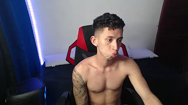 stevenSEX123 online show from January 2025 01:32:01 AM