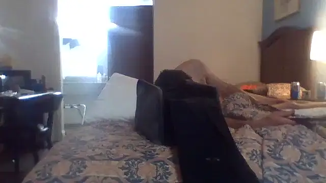 Snapshot of tuRb0420 chatting on September 2025 01:03:01 PM tuRb0420 online show from September 2025 01:03:01 PM