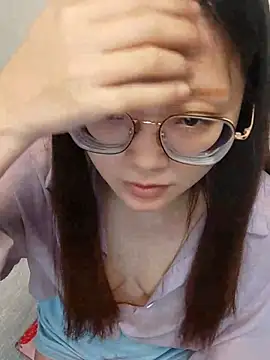 Lu Nana online show from March 2025 01:54:01 PM