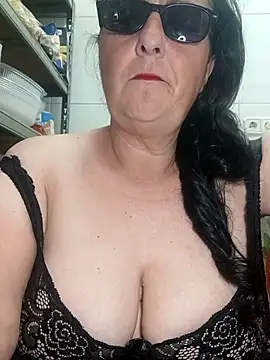 eroticjessitop online show from February 2026 05:10:01 PM