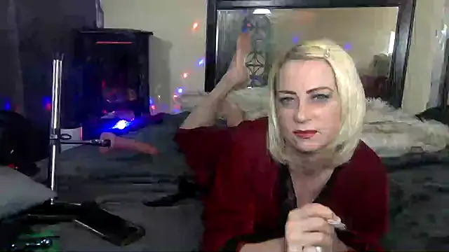 TiffaneyLove online show from March 2025 11:47:02 AM