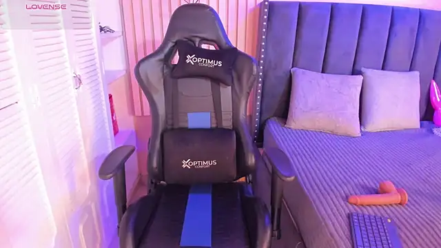 ashlye miller  online show from February 2025 03:50:01 AM