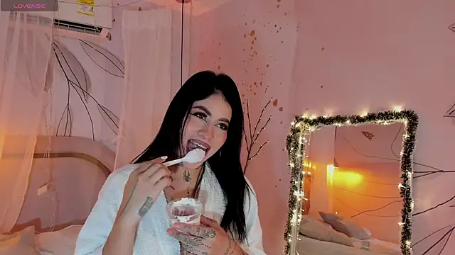 Snapshot of JESYSOZ23_ chatting on December 2024 03:15:02 AM JESYSOZ23 online show from December 2024 03:15:02 AM