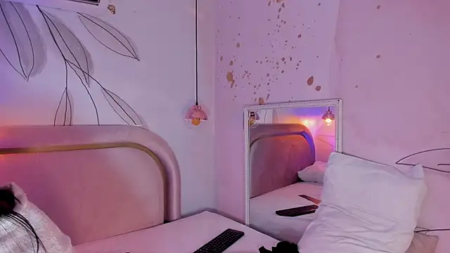 Snapshot of JESYSOZ23_ chatting on January 2025 06:54:01 AM JESYSOZ23 online show from January 2025 06:54:01 AM