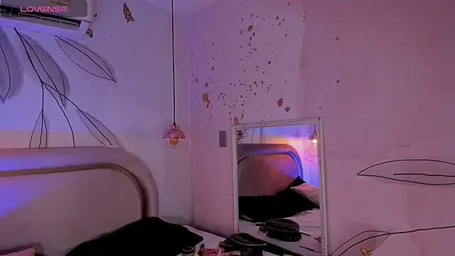 Snapshot of JESYSOZ23_ chatting on February 2025 03:23:02 AM JESYSOZ23 online show from February 2025 03:23:02 AM