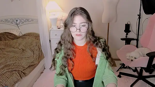 Snapshot of RuthMorse chatting on February 2026 06:24:02 PM RuthMorse online show from February 2026 06:24:02 PM