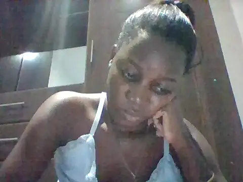 Alessandrajenna online show from April 2026 05:52:01 PM