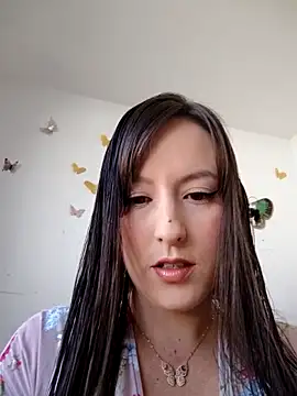 Belly Rosse online show from May 2026 01:16:01 PM