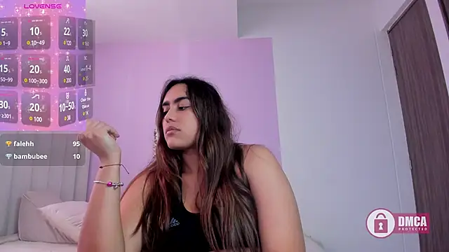 Snapshot of Mhia_palmer chatting on January 2025 04:44:02 PM Mhia palmer online show from January 2025 04:44:02 PM