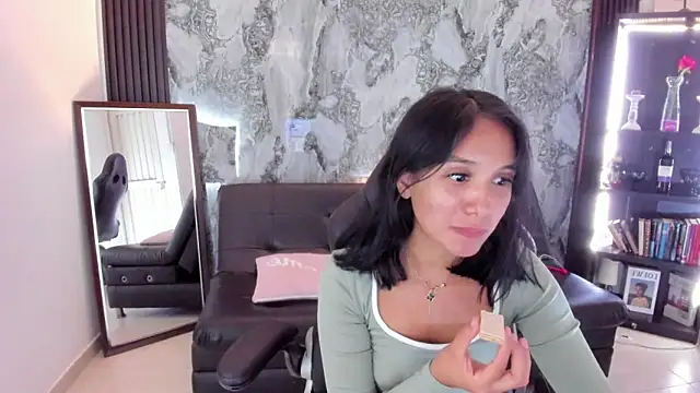 Nanami 19 online show from March 2026 06:44:01 PM