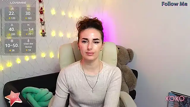 xx adrihanna xx online show from January 2025 05:20:01 PM