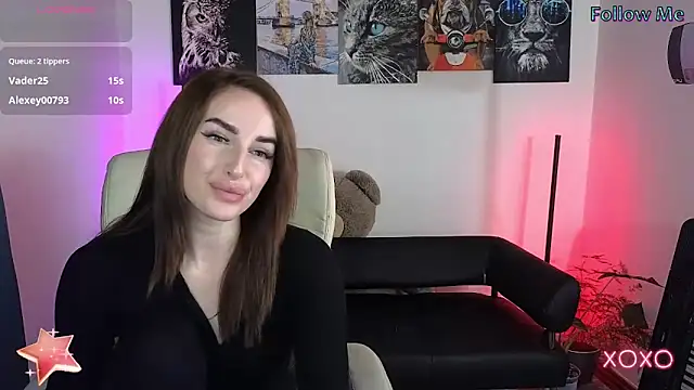 xx adrihanna xx online show from February 2025 06:09:02 PM