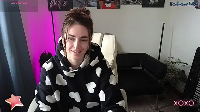 xx adrihanna xx online show from March 2025 06:40:02 AM